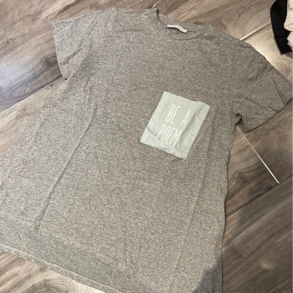 Zara grey be a poem blue pocket t shirt